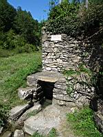 Vesseaux, Fontaine des Chaberts (1)